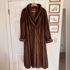 Vintage Full Length Brown Mink Coat, aprox size L, only worn a couple times!
